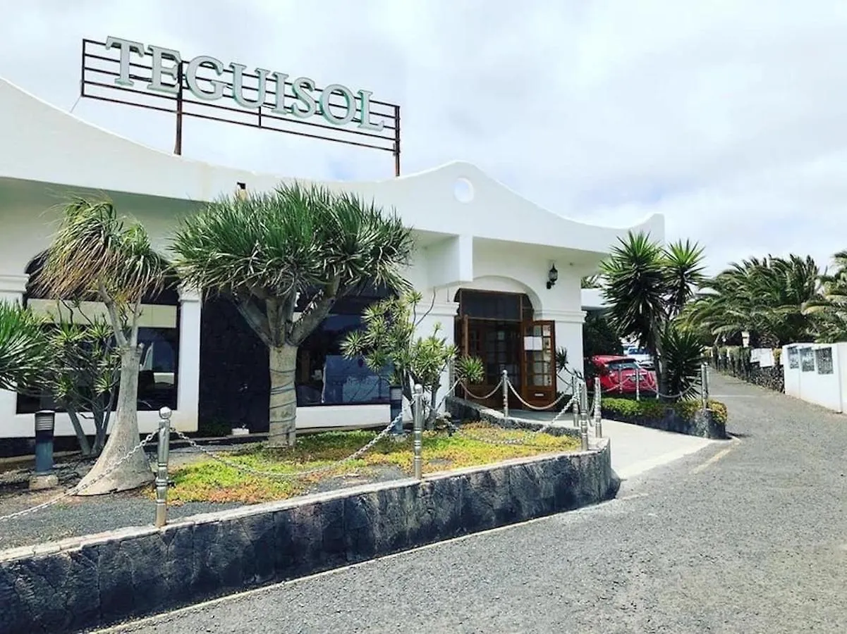 Vivienda Vacacional Rose Costa Teguise