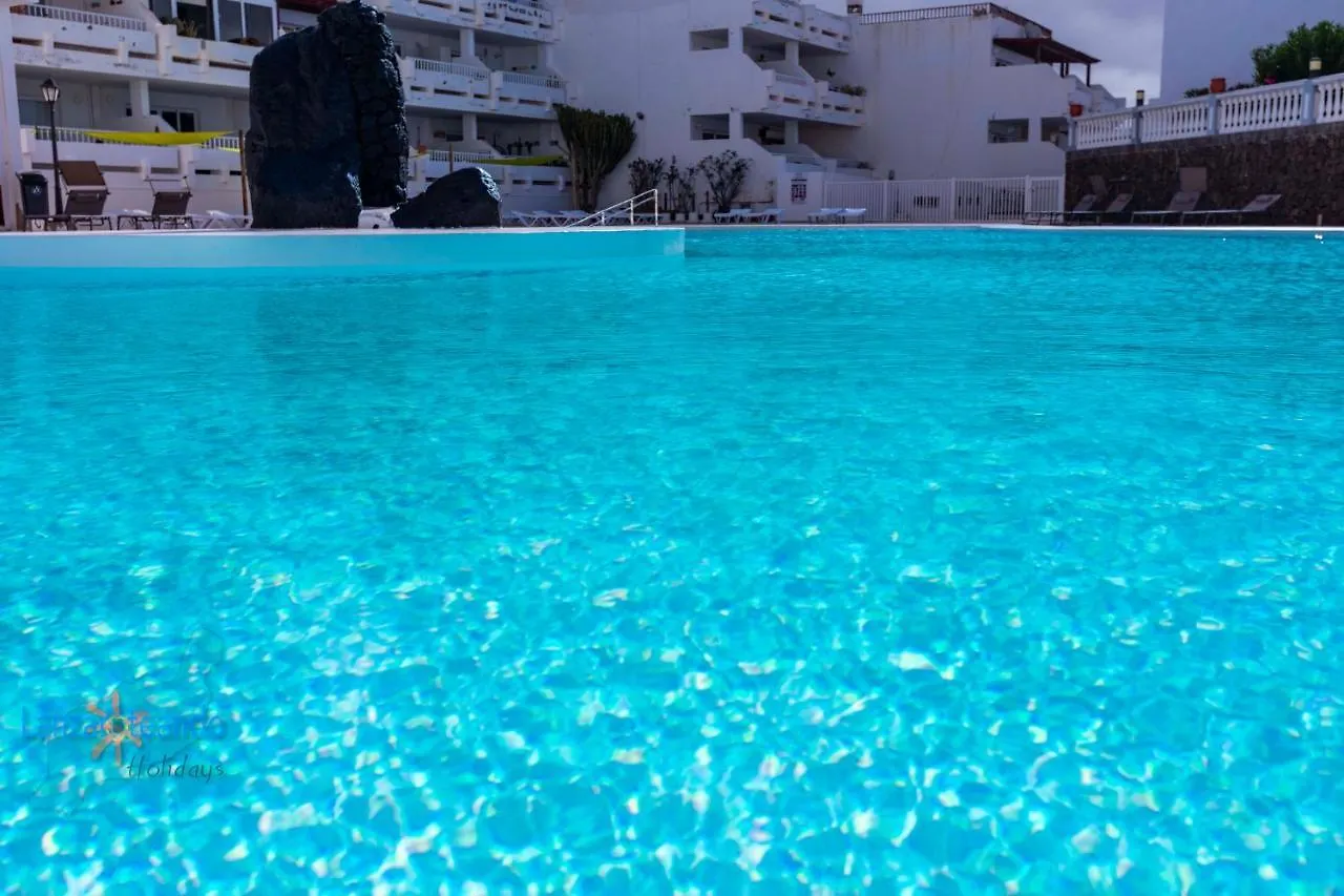 Vivienda Vacacional Rose Costa Teguise Apartment